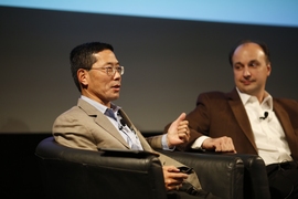 (Left to right) MIT Professors Yet-Ming Chiang and Vladimir Bulović speak at the panel on renewable energy sources. 