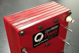 Open Water Power’s battery that "drinks" in sea water to operate is safer and cheaper, and provides a tenfold increase in range, over traditional lithium-ion batteries used for unpiloted underwater vehicles. The power system consists of an alloyed aluminum anode, an alloyed cathode, and an alkaline electrolyte positioned between the electrodes. Components are only activated when flooded with wat...