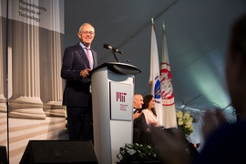 President Reif reminded MIT freshmen, “You belong here…If you have doubts about yourself, it is just a sign that you are learning!”