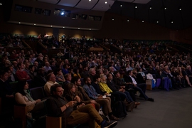 The audience in Kresge Auditorium, while columnist Thomas L. Friedman of The New York Times delivers the Fall 2018 Compton Lecture at MIT, Monday, October 1, 2018.