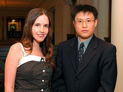 The Goodwin Medal went to graduate students Helena de Bres and Stephen Hon. <a onclick="MM_openBrWindow('awards-con-goodwin-enlarged.html','','width=509, height=583')">
<span onmouseover="this.className='cursorChange';">Open image gallery</span>
</a>
<noscript> <a href="awards-con-goodwin-enlarged.html">
<em>(no JavaScript)</em>
</a>
</noscript>