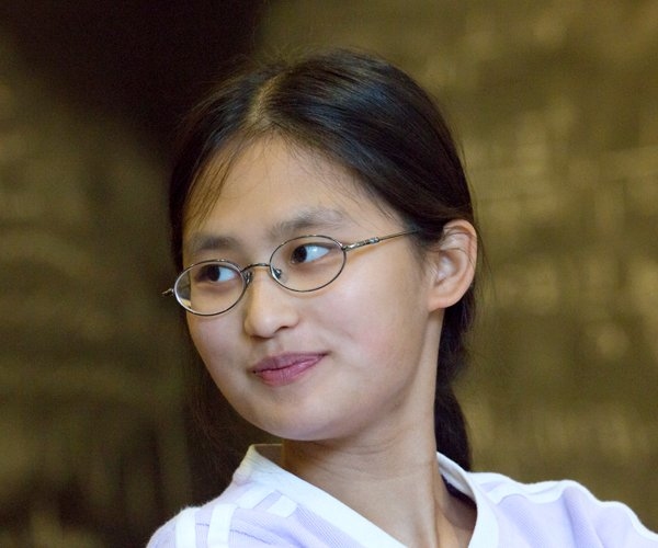 Concourse student Rebecca Luoh '15