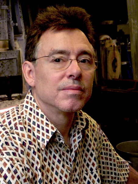 Glass Lab Director Peter Houk