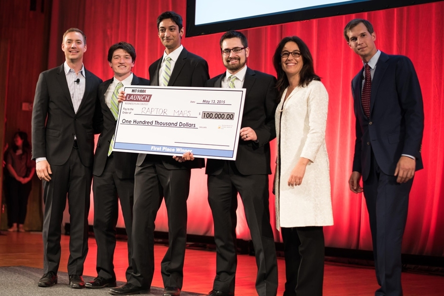 (From left) MIT $100K co-director Marc Chalifoux; RaptorMaps team members Eddie Obropta, Nikhil Vadhavkar, and Forrest Meyen; event host Krisztina Holly; and MIT $100K co-director Jacob Auchincloss.