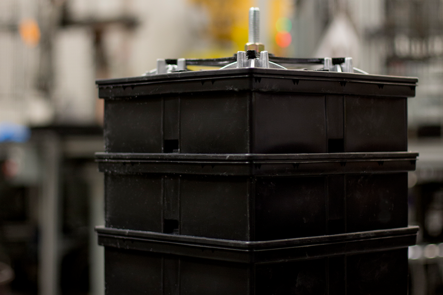 Whitacre's Aqueous Hybrid Ion battery