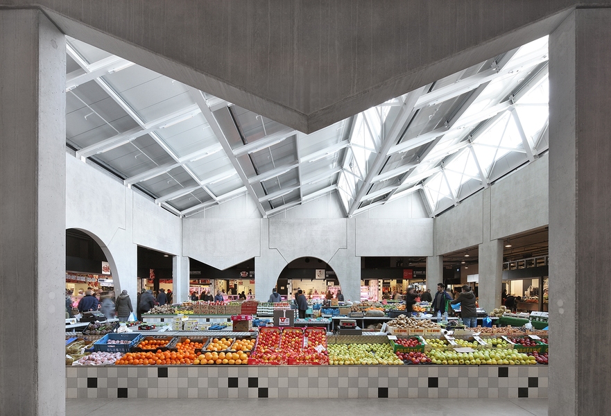 Brussels Foodmet, from Associate Professor Alexander D'Hooghe and his practice, ORG, features a building made from “platonic panels” — simple abstract planes in concrete that can be assembled in myriad configurations.