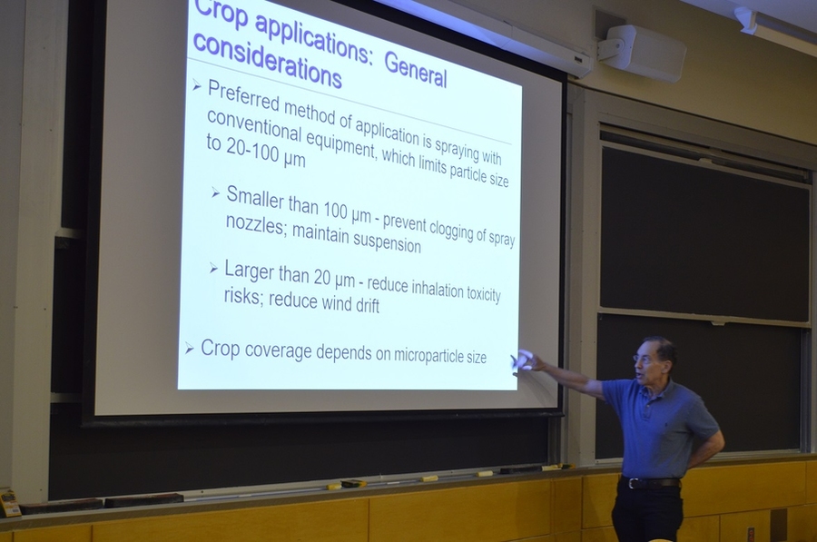 MIT Institute Professor Robert Langer was one of the many instructors during the weeklong program.