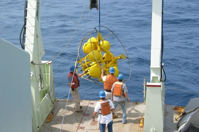 Ocean engineers used this bottom-resting instrument system for their research. “Internal tides are a big chunk of energy that’s input to the ocean. If you know how that energy is dissipated and where it goes, you can explain climate and better understand short-term predictions and the ocean in general,” says Pierre Lermusiaux, associate professor of mechanical engineering and ocean science a...