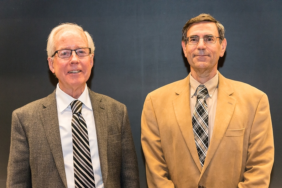 Ronald Prinn (left), the TEPCO Professor of Atmospheric Science at MIT and director of the Center for Global Change Science, with 2017 Kendall Lecture speaker Thomas Karl.