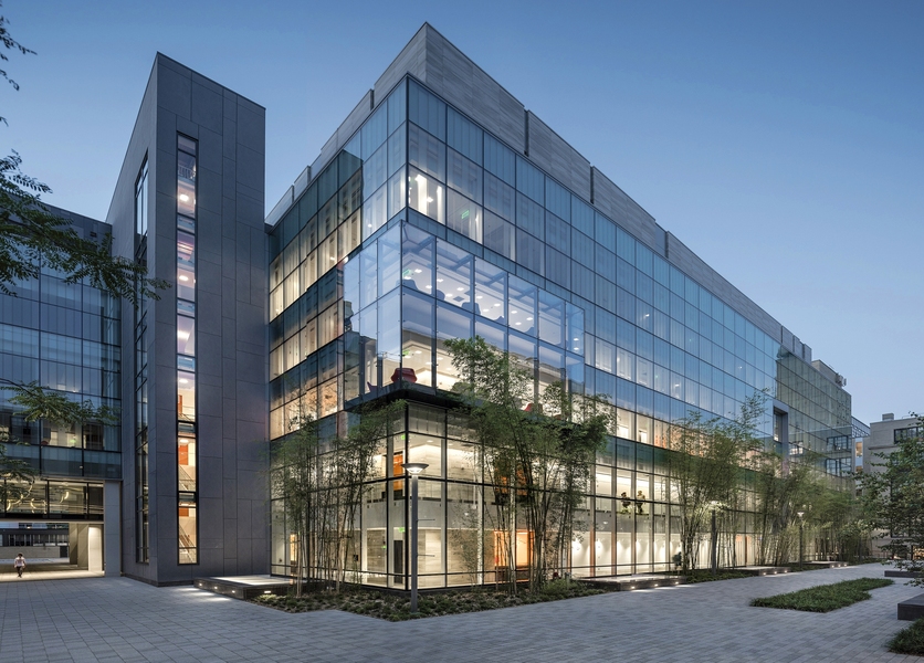 Designed by Wilson HGA and completed in 2018, the 216,000 square-foot MIT.nano building, located in the heart of MIT’s campus, is a shared resource for MIT faculty, students, and researchers, as well as external academic and industry users.