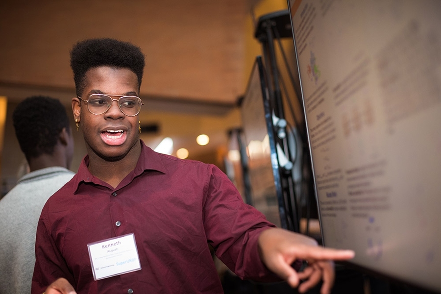 EECS senior Kenneth Acquah, a MIT/EECS Tang Family FinTech SuperUROP scholar, is focusing on finding a technological way to combat money laundering with Bitcoin.