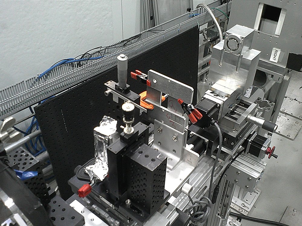 New kind of microscope uses neutrons