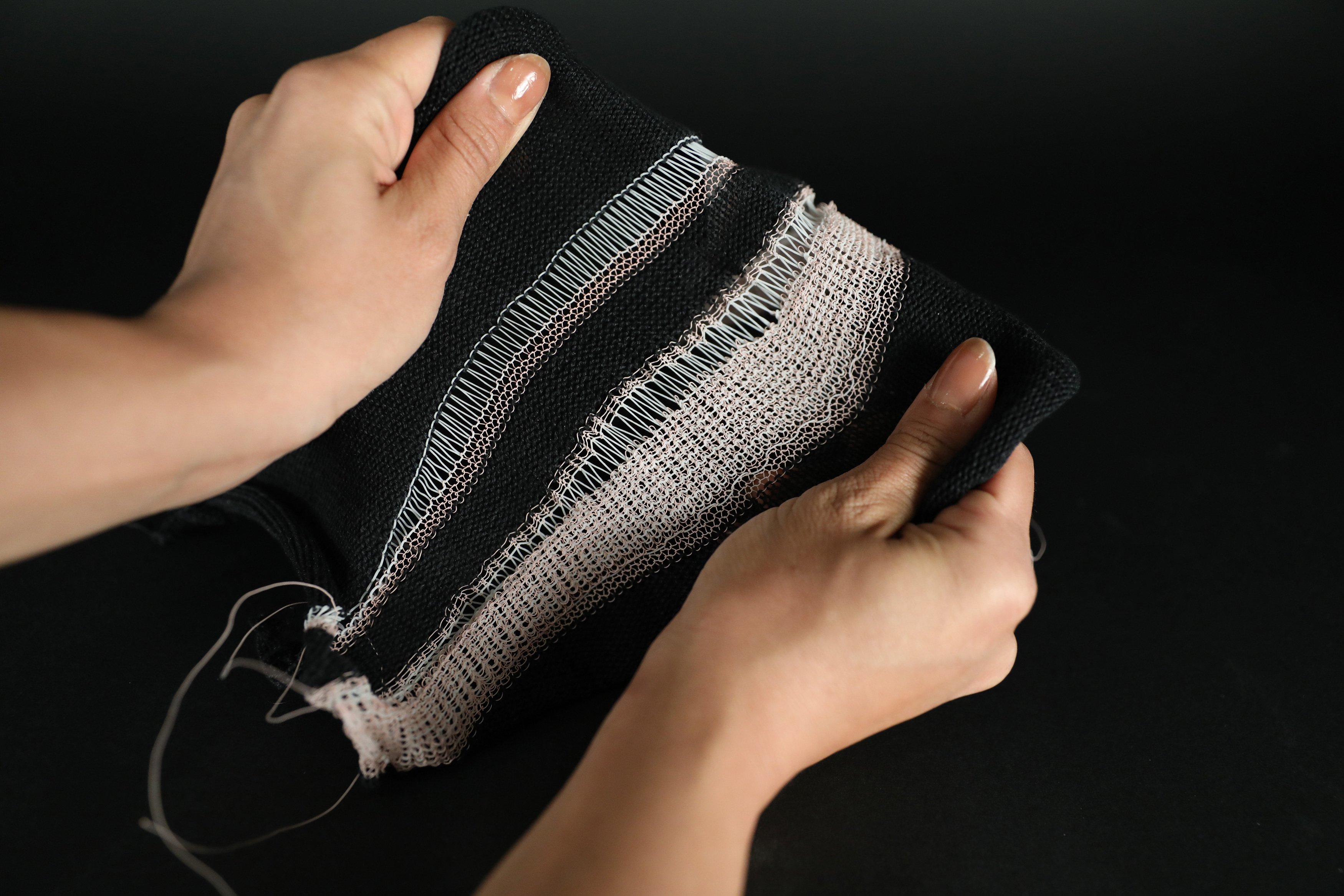 Shape-shifting fiber can produce morphing fabrics