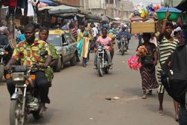 In January, members of the True Africa team spoke with market vendors at Asigamé, the main outdoor marketplace of Lomé, Togo.