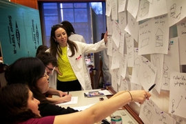 Malak Al-Nory mentors 2.00b students during her time at MIT as an Ibn Khaldun fellow.