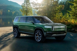 One of the two models unveiled at the Los Angeles Auto Show this week, Rivian’s R1S, will sell for $65,000, according to the company.