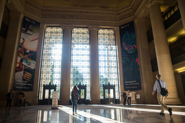 mit lobby 7