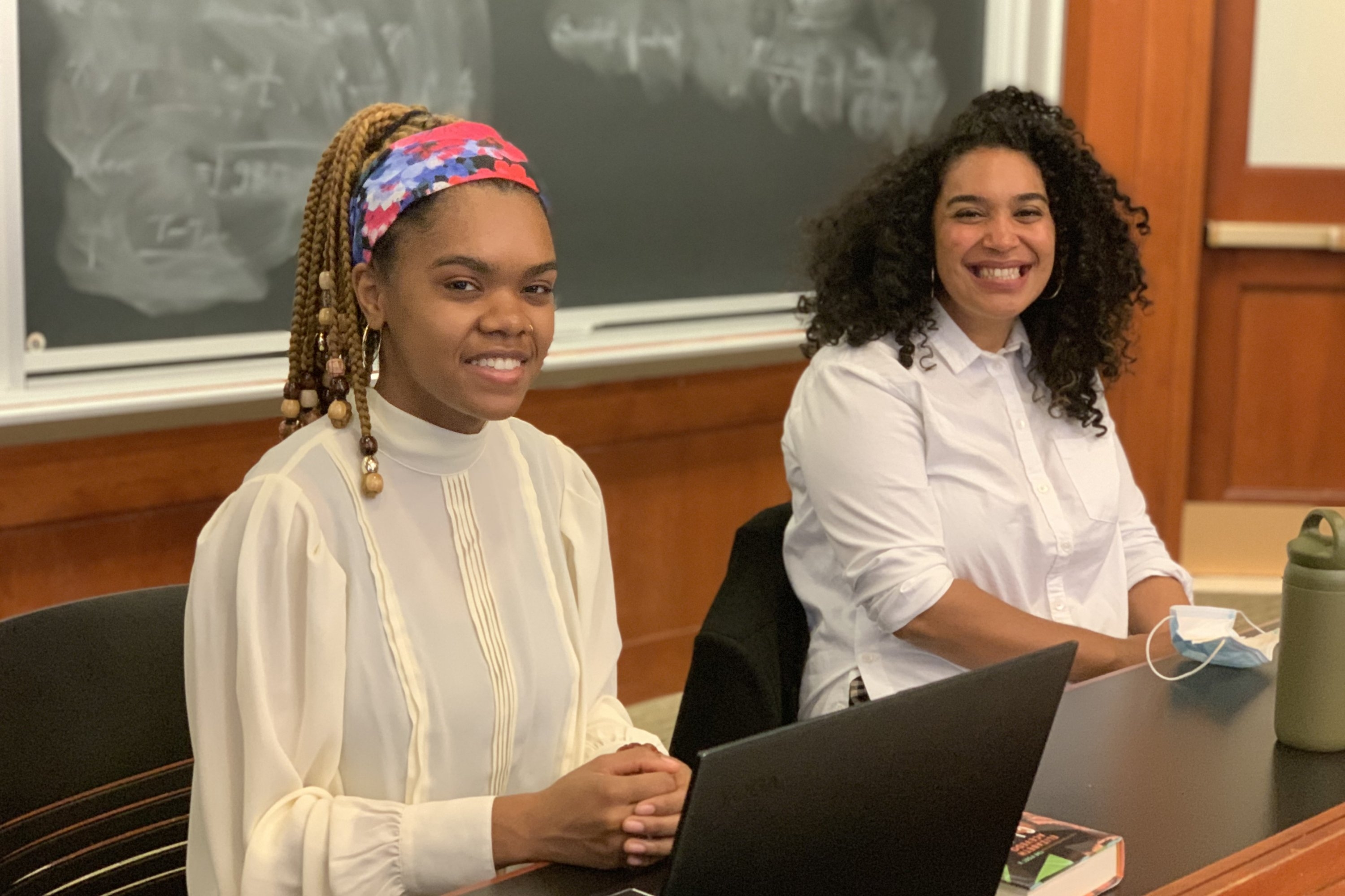 An MIT Reads discussion with author Elizabeth Acevedo (right) was moderated by MIT senior and budding novelist Nailah Smith (left).