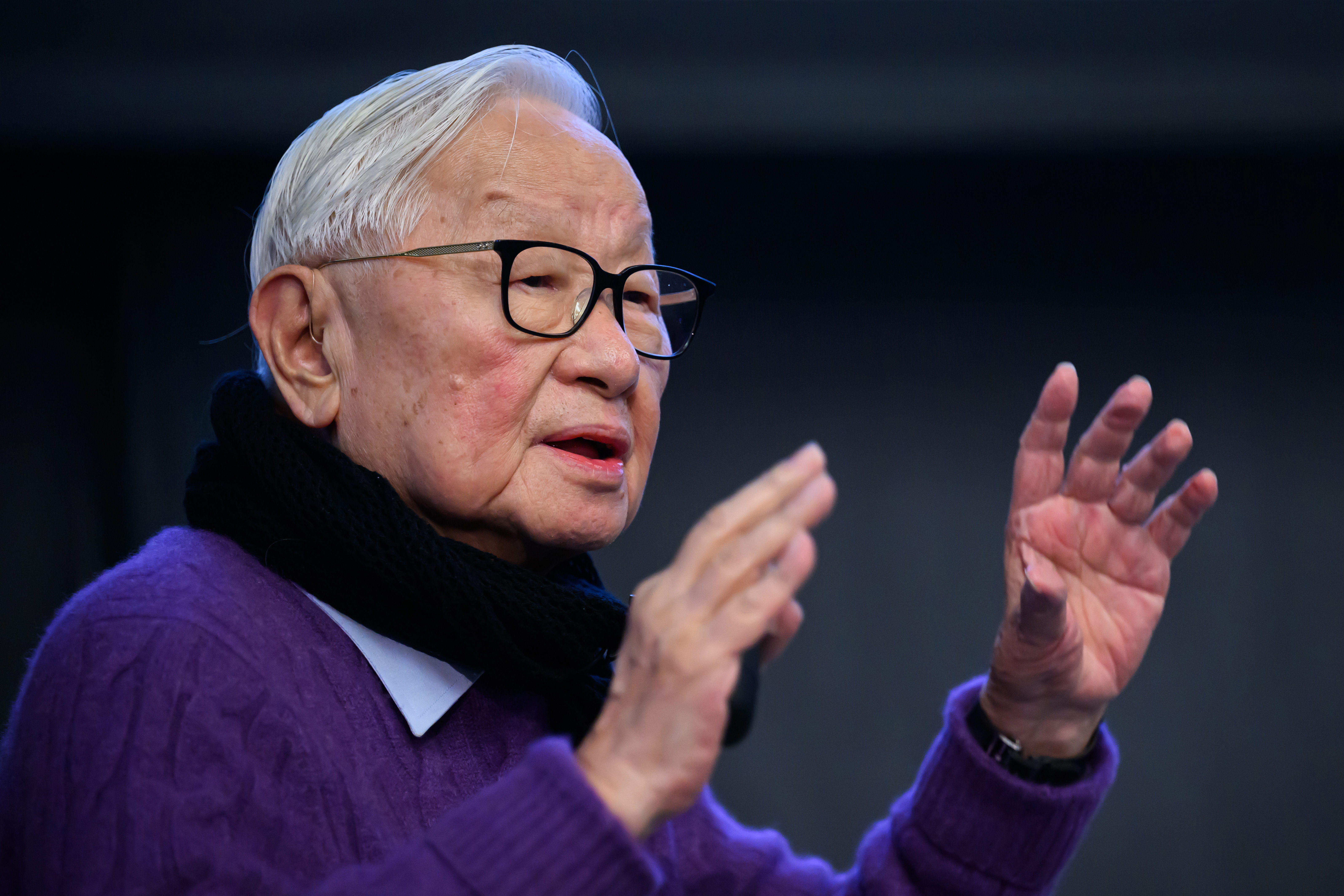 Morris Chang ’52, SM ’53 describes the secrets of semiconductor success