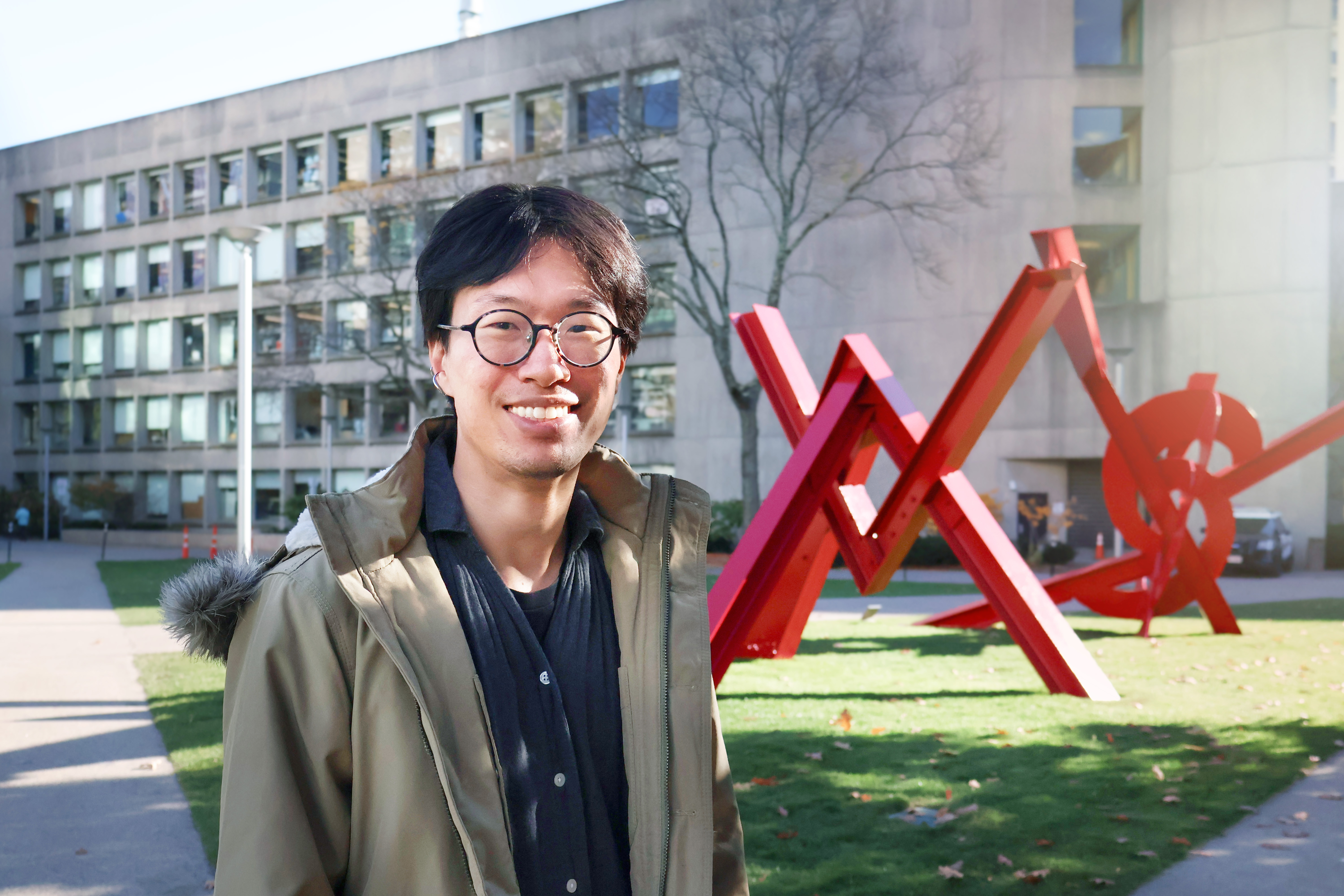 Jonathan Zong SM ’20, a current graduate student and 2022-23 MIT MAD Design Fellow, was one of Forbes' 2023 
