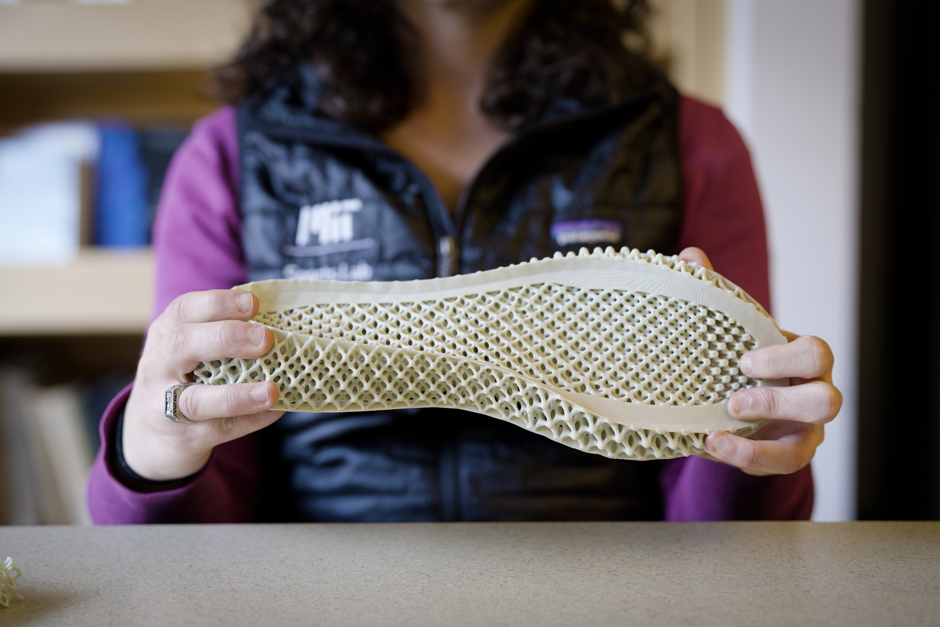 New model predicts how shoe properties affect a runner’s performance