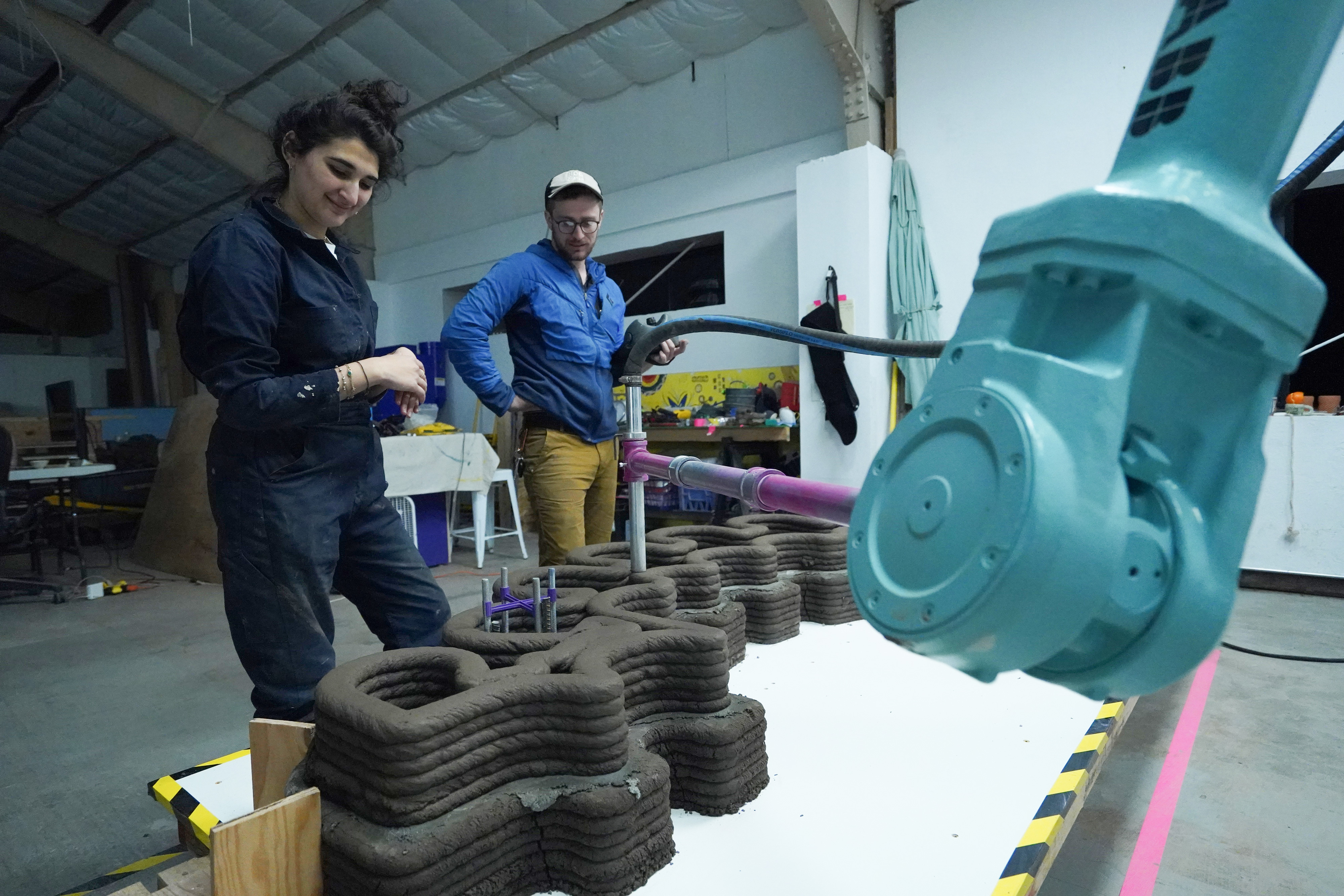 “What’s cool here is we’re able to make shape-optimized building elements for the same amount of time and energy it would take to make rectilinear building elements,” Sandy Curth says.