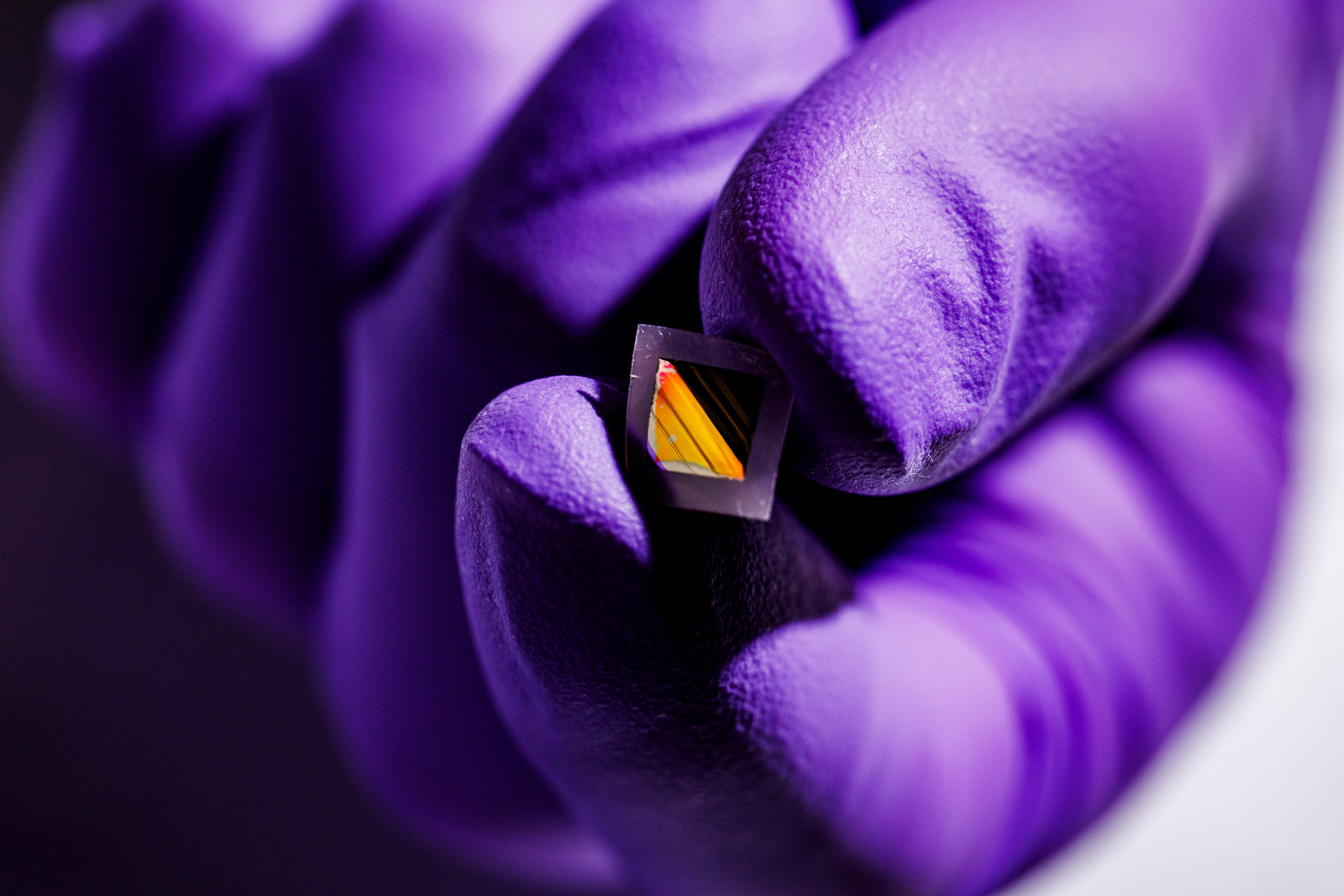 New electronic “skin” could enable lightweight night-vision glasses