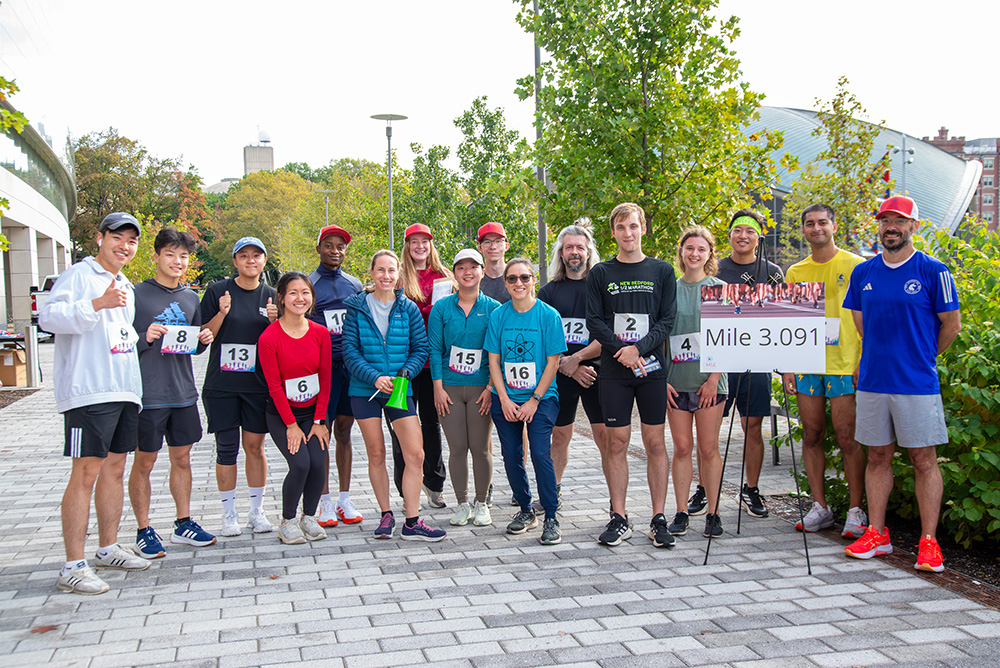 Twenty students, faculty, and staff took part in in the Department of Materials Science and Engineering’s 3.091 Fun Run on Oct. 15, which wound along pedestrian paths across the MIT campus.