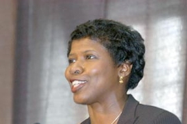 PBS political journalist Gwen Ifill delivers the keynote address at the 31st annual MIT breakfast to celebrate the life of Dr. Martin Luther King Jr.