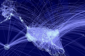 World map shows flight routes from the 40 largest U.S. airports.