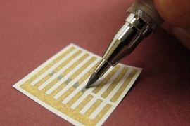 MIT chemists designed a new type of pencil lead consisting of carbon nanotubes, allowing them to draw carbon nanotube sensors onto sheets of paper.