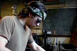 James Hunter files a metal blade for a wood splitting tool, known as a froe, in the MIT Glass Lab and Forge. The newly established Lemelson-Vest Fund will support hands-on experiences for MIT undergraduate and graduate students in the Institute’s Glass Lab, Foundry, Forge, and other fabrication facilities within the Department of Materials Science and Engineering (DMSE).