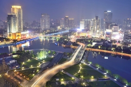 A nighttime view of the Ningbo. “The Government of Ningbo is eager to begin this partnership with MIT,” Mayor of Ningbo Lu Ziyue says. 
