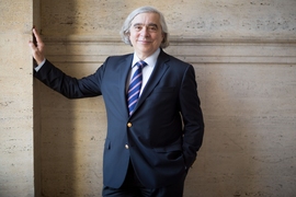Nuclear physicist Ernest J. Moniz has returned to MIT following more than three and a half years of service as the 13th U.S. Secretary of Energy. During his time in Washington he led the implementation of President Obama’s commitment to an “all of the above” energy strategy, including the establishment of new programs to foster research on clean, renewable forms of energy and next-generation...