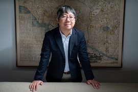MIT historian Hiromu Nagahara.