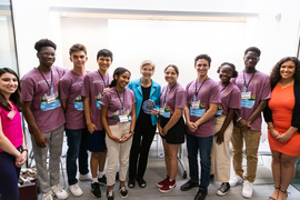 warren with an incoming group first-year students