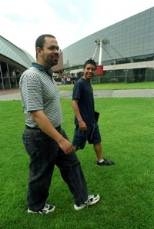 MITES alumnus Michael Dixon (left) is mentoring Omar Trochez (right), who came to this summer's MITE2S program from Jeremiah Burke High School in Boston.