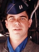 William John Hecht Jr., son of MIT's William J. Hecht, served in the Gulf War in 1991.