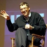 Microsoft co-founder Bill Gates speaks to the MIT crowd at Kresge Auditorium on Thursday, Feb. 26.