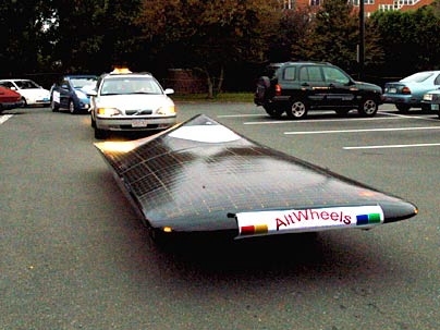 MIT's solar car takes its place in the caravan of AltWheels that travelled to MIT.