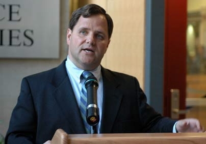Cambridge Mayor Michael Sullivan joined President Susan Hockfield in the ribbon-cutting ceremony for the new solar power installation.