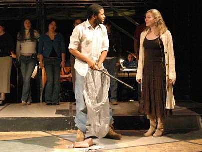 Steven Flowers '06 and Nori Pritchard '06 star in the Musical Theatre Guild's production of the musical 'Urinetown,' playing from Thursday to Saturday, Feb. 2-4, in the Sala de Puerto Rico.