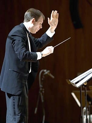 MIT conductor Fred Harris will lead the MIT Wind Ensemble this weekend.