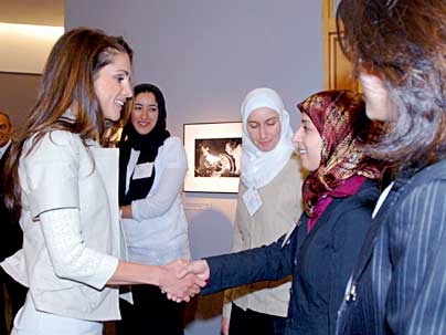 Queen Rania of Jordan greeted MIT students in the Compton Gallery on Friday, May 4. From left, Iman Kandil, Dalia al-Husseini and Lynne Salameh look on as Queen Rania shakes hands with Nour Abdul-Razzak.