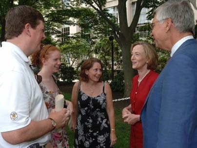 Freshman Emily Prentice, mom Diane and dad (far left) Bill, from Vienna, Va. greet President Susan Hockfield and husband Dr. Thomas Byrne in receiving line after Convocation Sunday, Aug. 26 on Killian Court. <a onclick="MM_openBrWindow('convoc-1-enlarged.html','','width=509, height=583')">
<span onmouseover="this.className='cursorChange';">Open image gallery</span>
</a>
<noscript> <a href="conv...