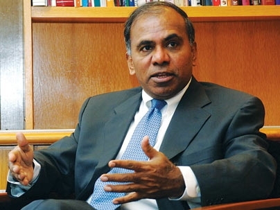 Dean of the School of Engineering, Subra Suresh.