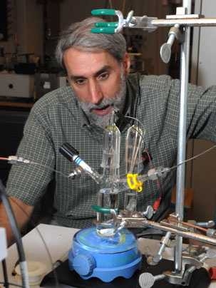 Major Discovery From Mit Primed To Unleash Solar Revolution Mit News Massachusetts Institute Of Technology