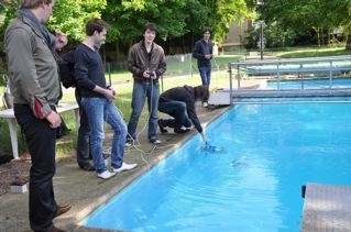 UPMC students test Sea Perch