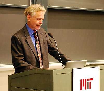 Rudolf Jaenisch delivers the James R. Killian Jr. Faculty Achievement Award Lecture on Sept. 29.