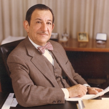 Professor Emeritus Eli Shapiro